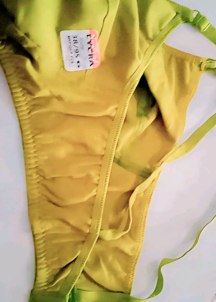 I Am Selling This Branded Bra