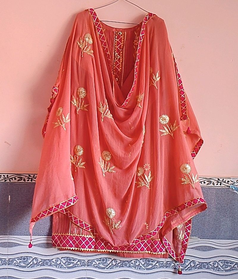 Kurta Suit With Dupatta