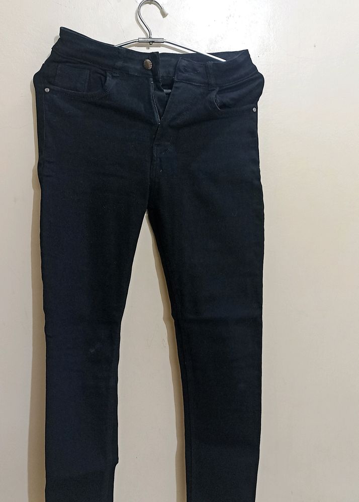 New Black Skin Fit Jeans