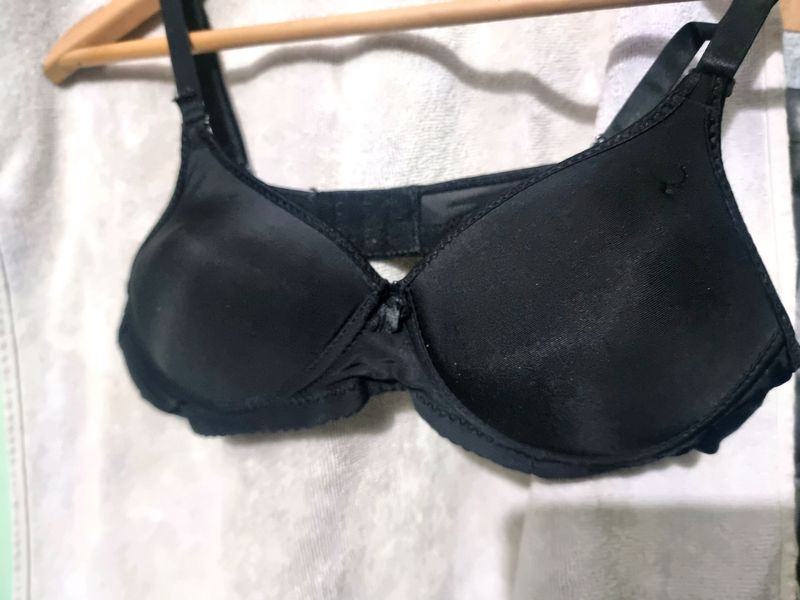 Black Comfy Padded Bra