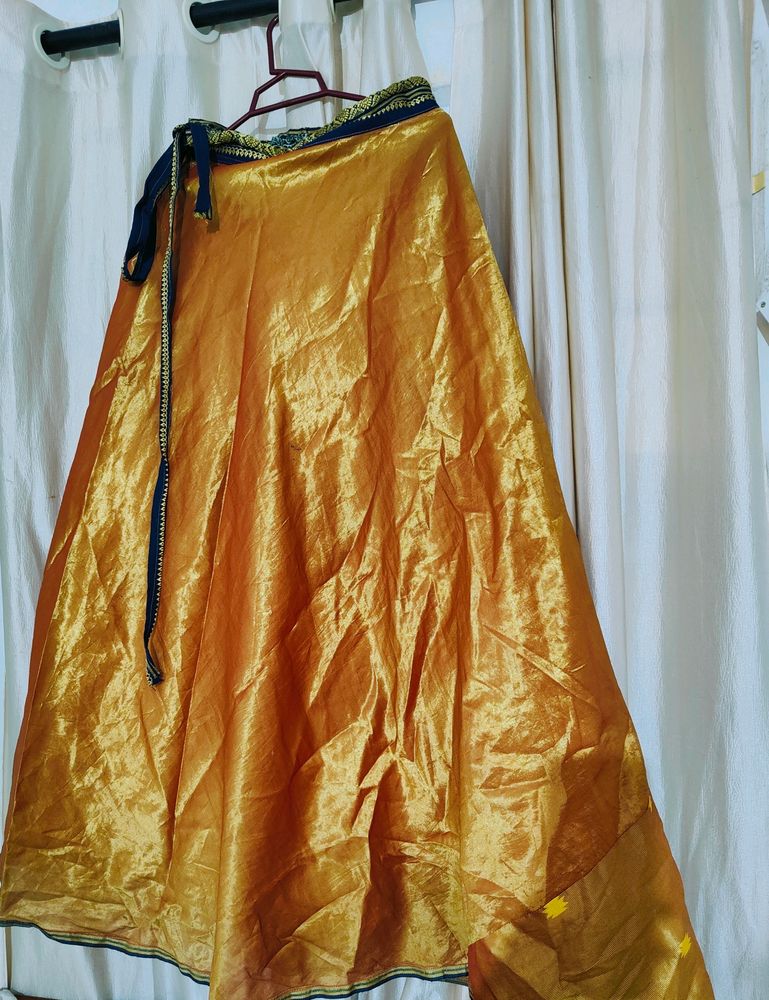 Womens Golden Shade Party Wear Skirt ❤️