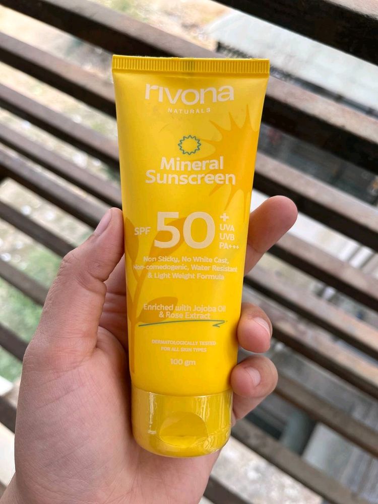 Rivona Naturals Mineral Sunscreen Spf 50 PA +++