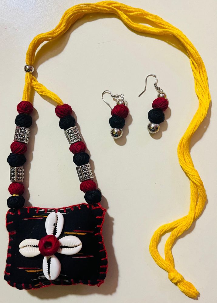 Homemade neck piece With Earrings