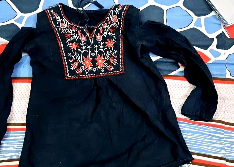 Short Kurti