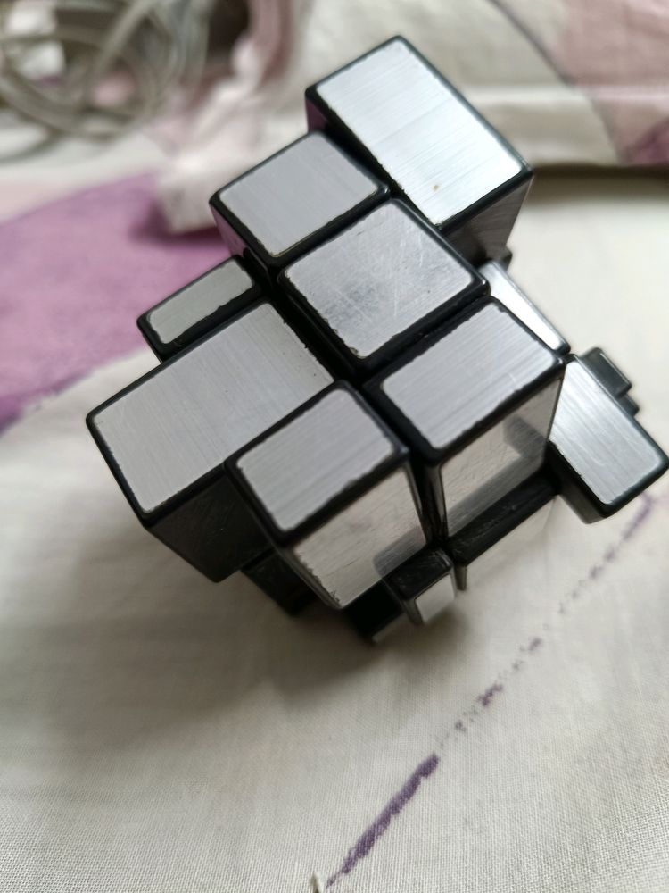 Mirror Cube