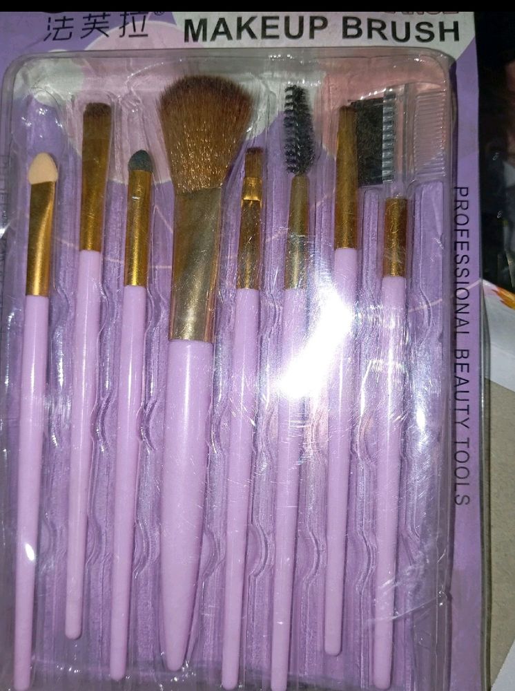 Makeup Brushes