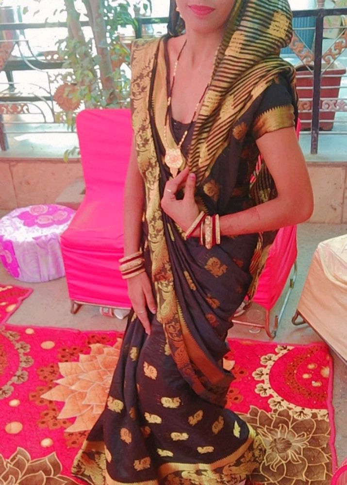 Black Saree