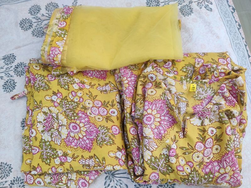 Floral Print Yellow Suit