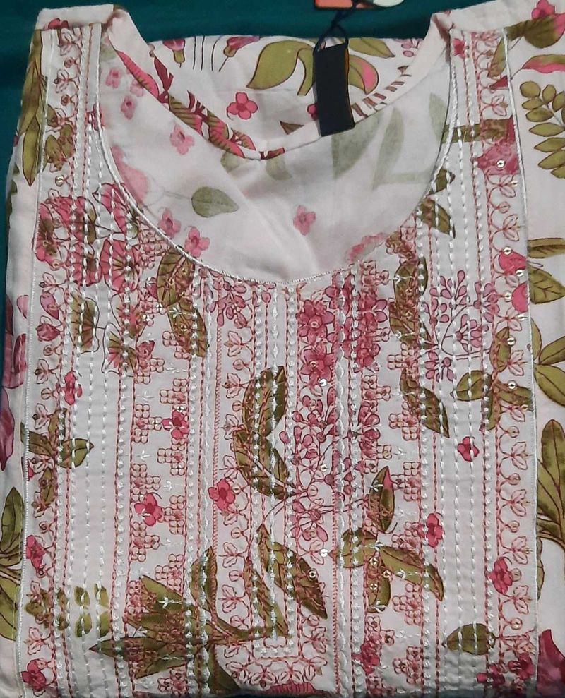 Nyra Cut Kurti