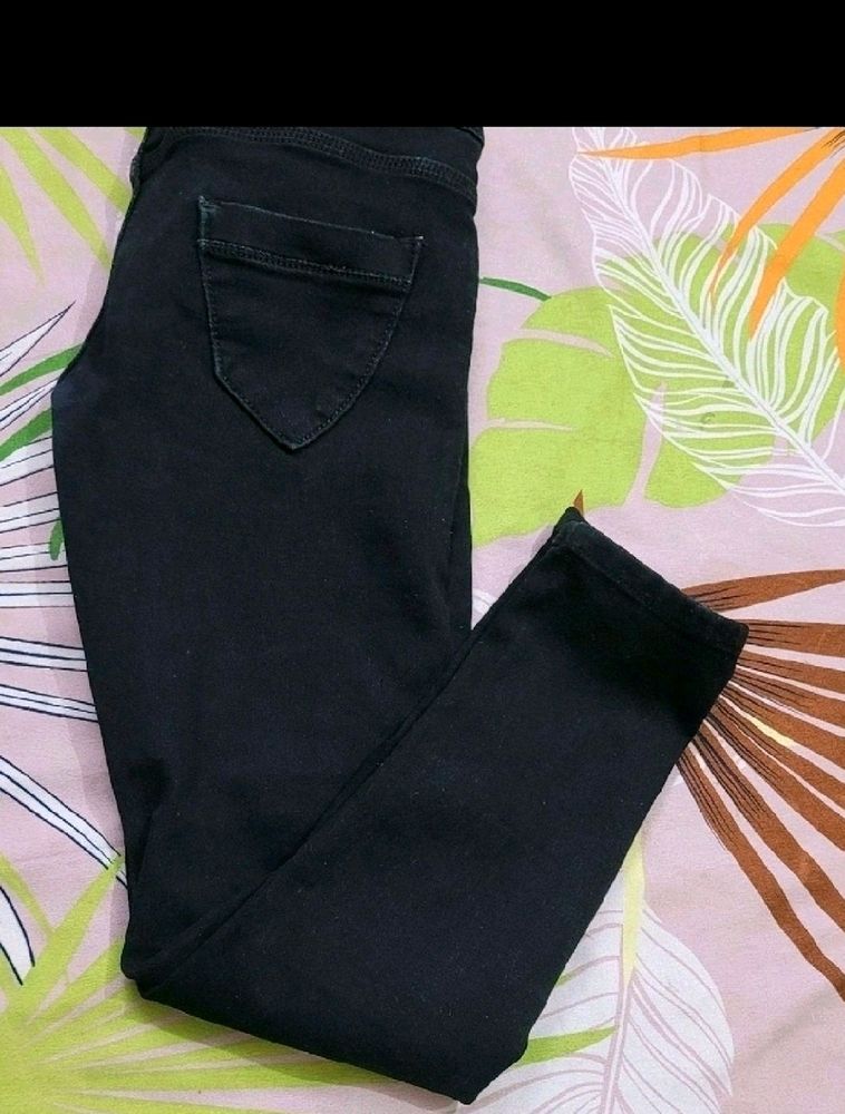 Black skinny jeans for girls