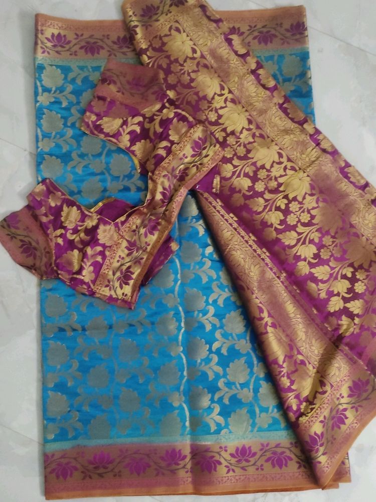 Saree