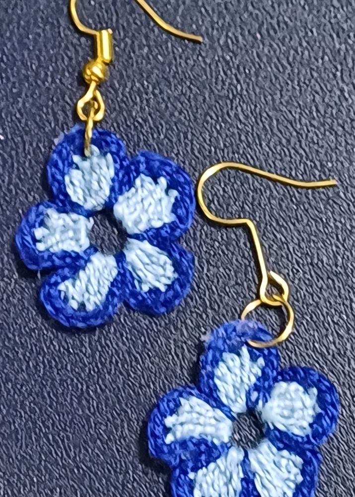 Light And Dark Blue Earrings