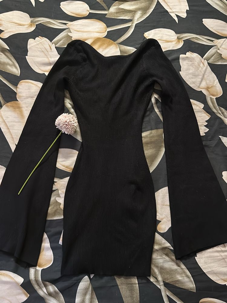 Stylish Sleeve Black Bodycon Dress