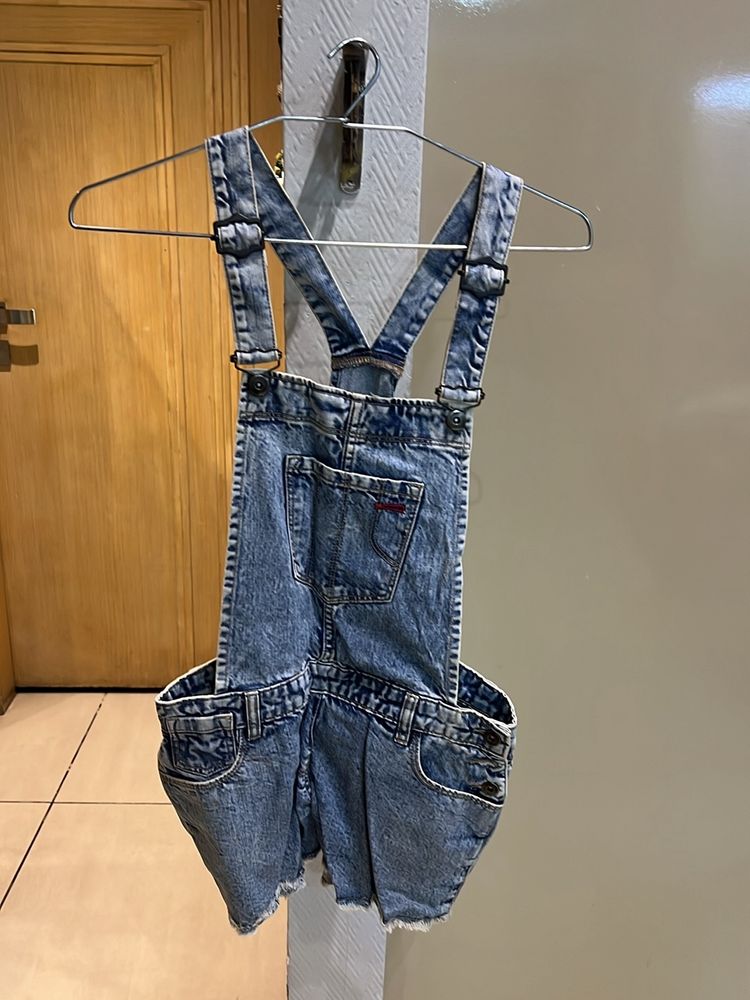 Half Dungarees