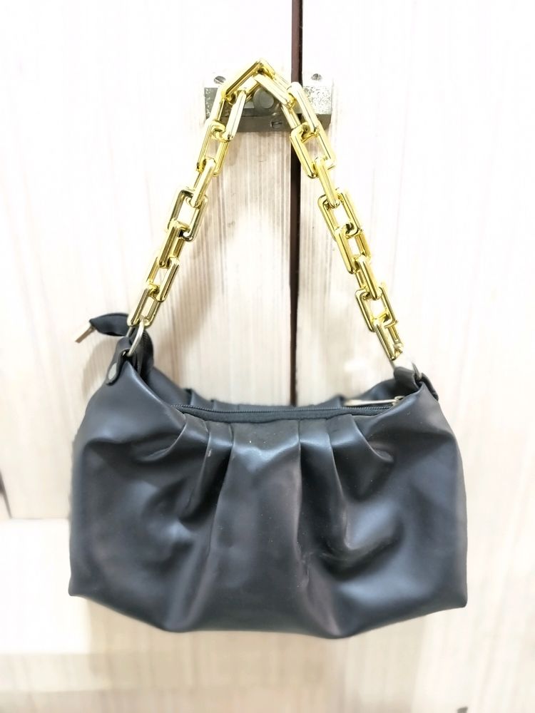 Black Cloud Bag