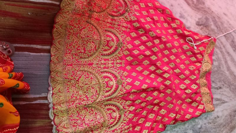 Bridal Lehanga With Blouse And Net Dupatta