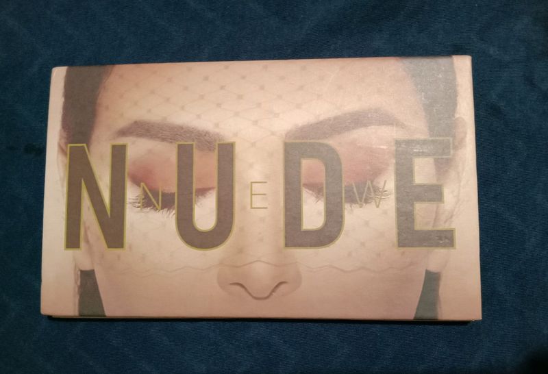 Nude Eyeshadow Palette