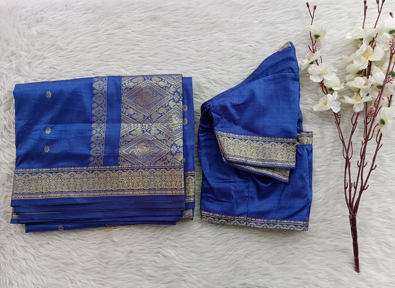 Women's Royal Blue Silk Saree With Blouse