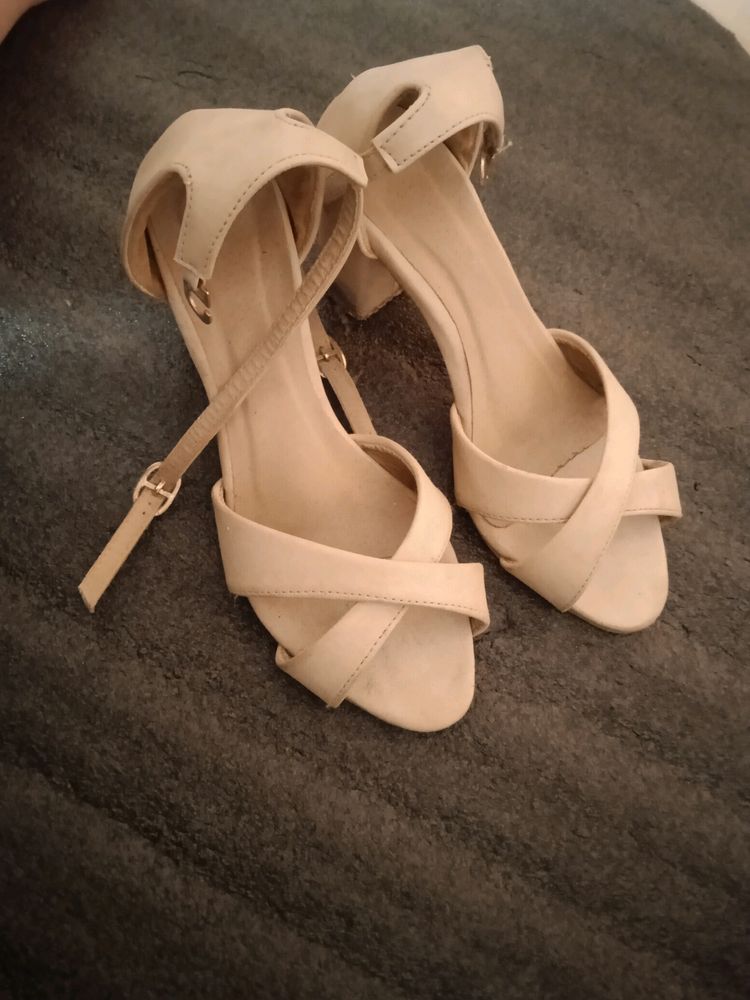 Nude Color Block Heels