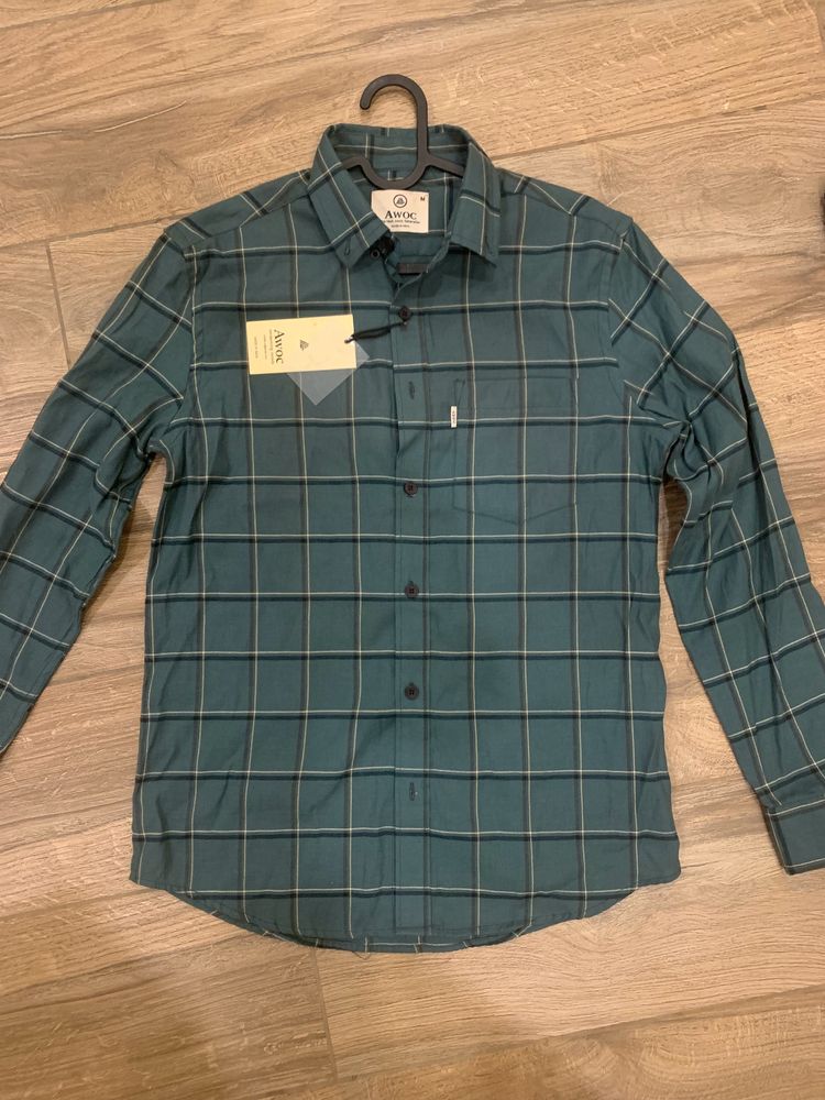 Men Shirt Size Medium