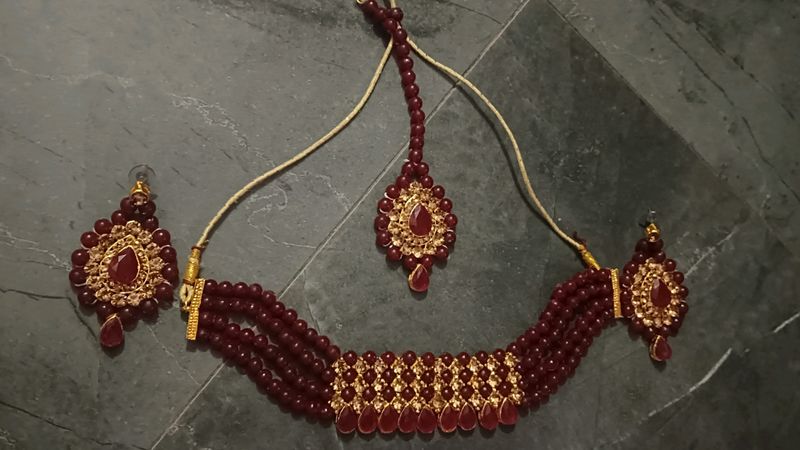 Necklace Set