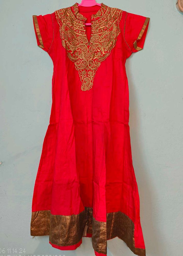 Red Anarkali