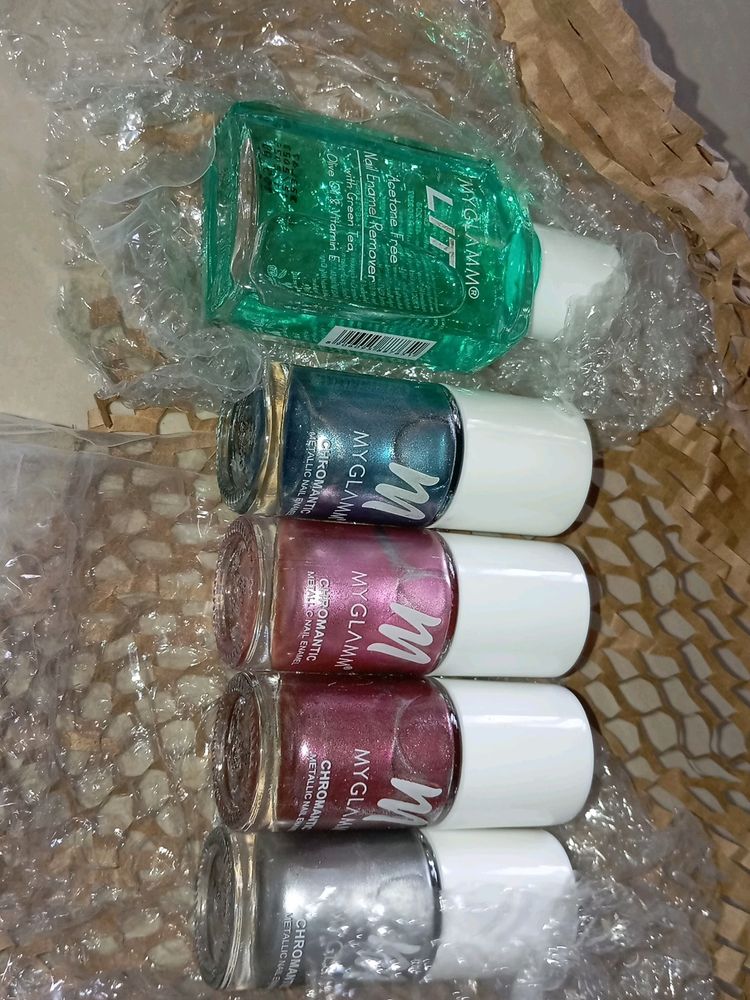 Combo Of 4 Metalic Nail Enamel