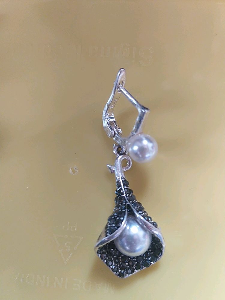 Mermaid Pearl Earrings