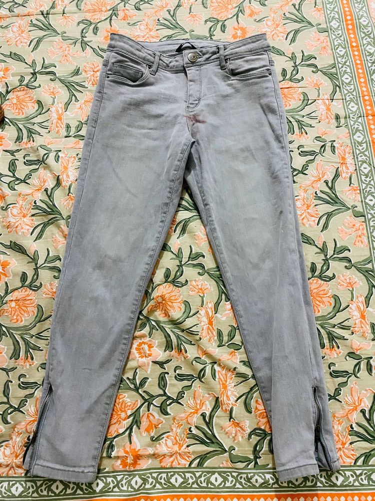 Women Denim Grey Jeans Clearance Sale