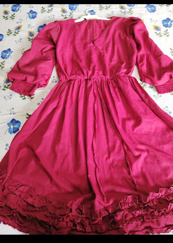 🎀very beautiful Maroon Colour Dress For Girl's🎀