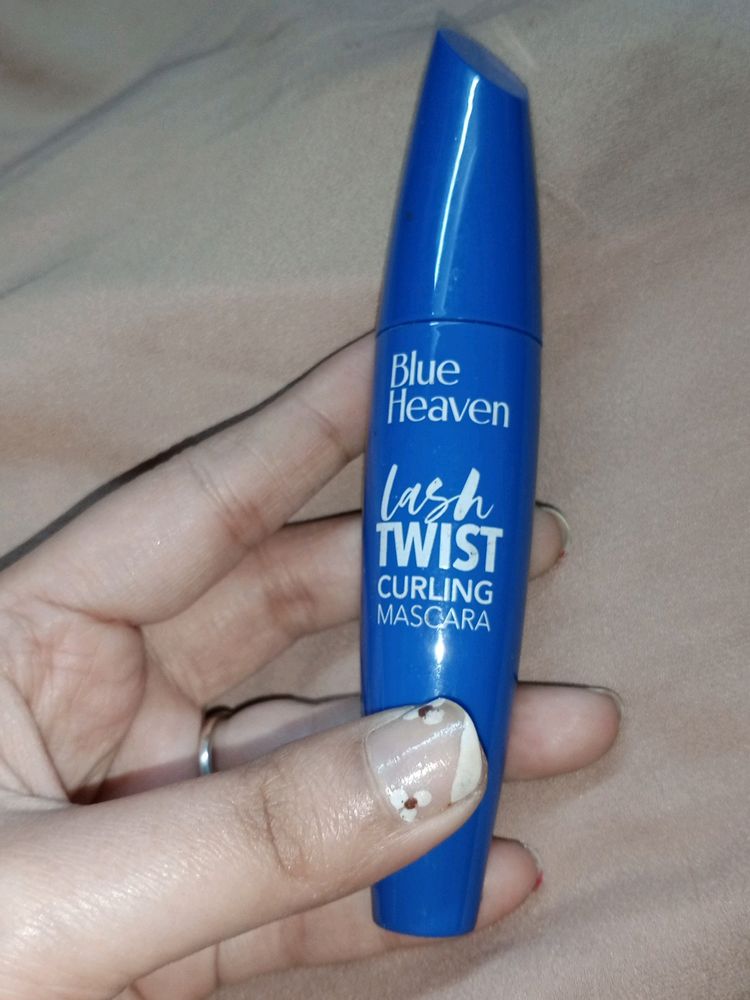 Blue Heaven Mascara Bluu Colour