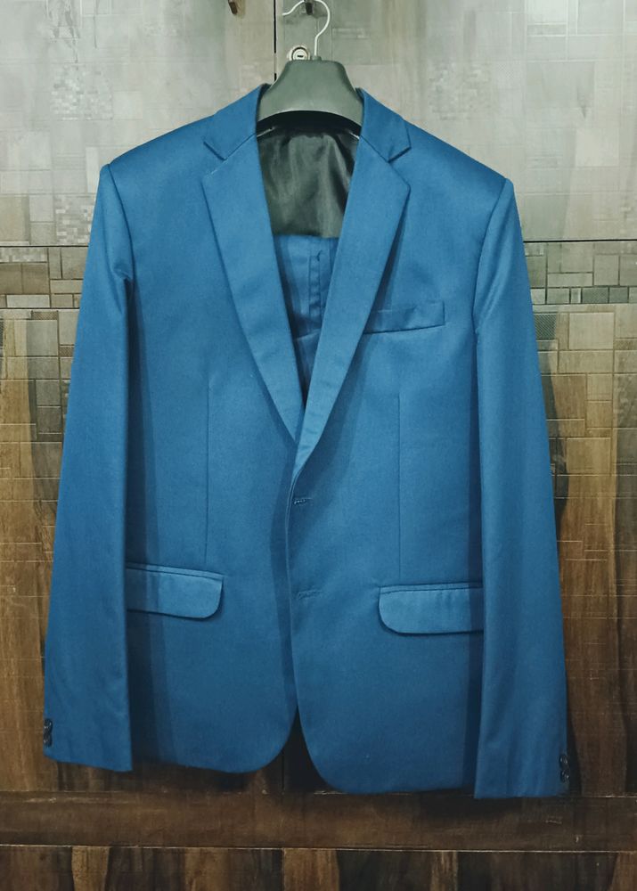 Three Piece Suit For Men's .