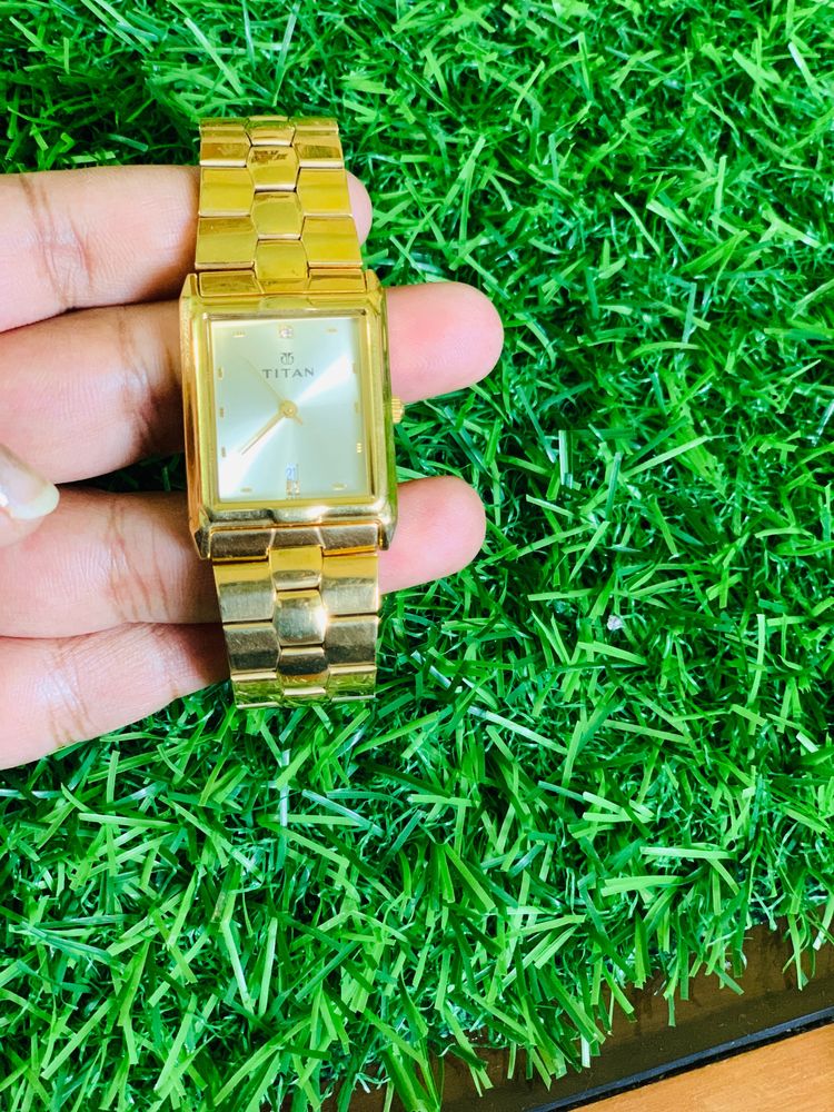 TITAN Golden Watch