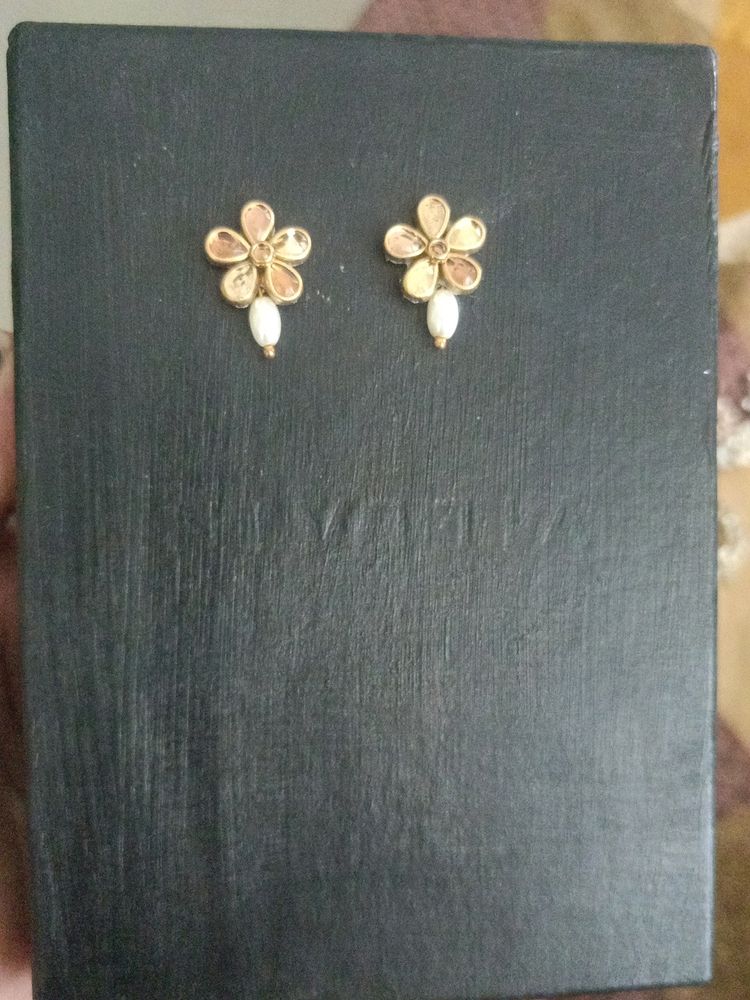 Handmade Kundan Earrings