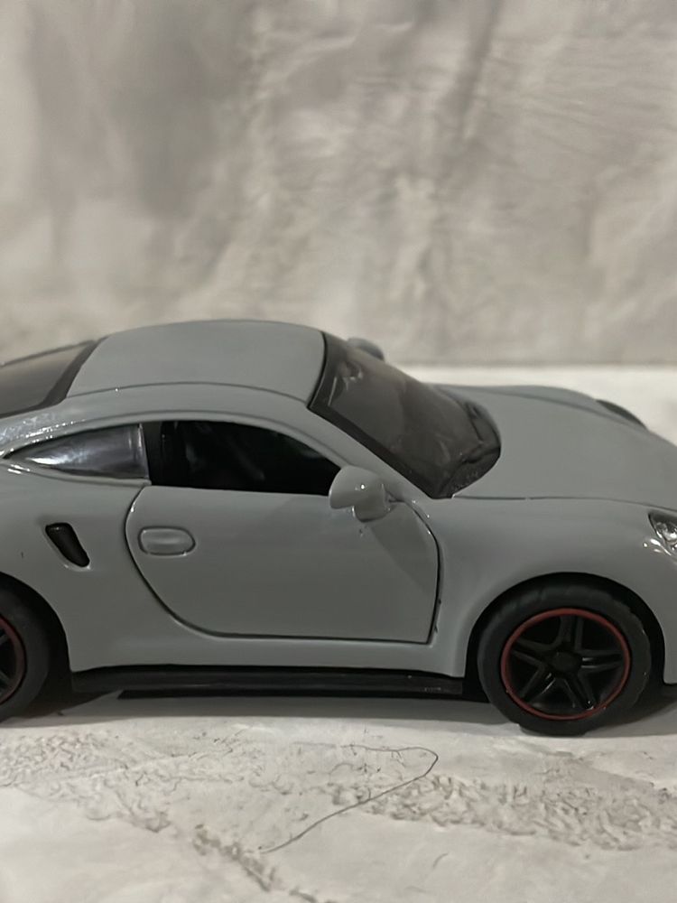 Porsche 911 Car Scale Model 1:43 Size