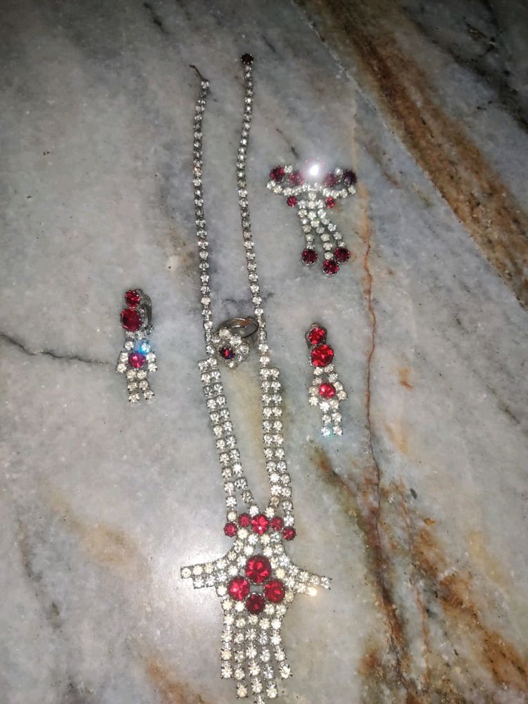 Beutiful Red Ruby Dimond Necklace