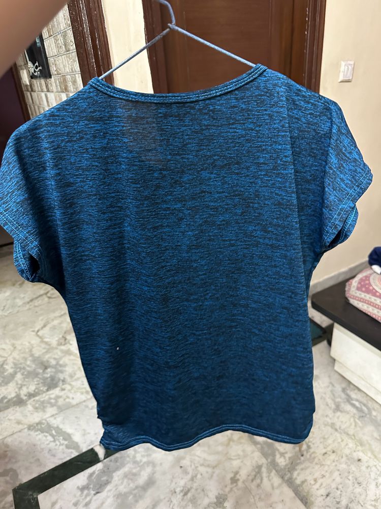 Blue Color Round Neck T-shirt With Paris Matter