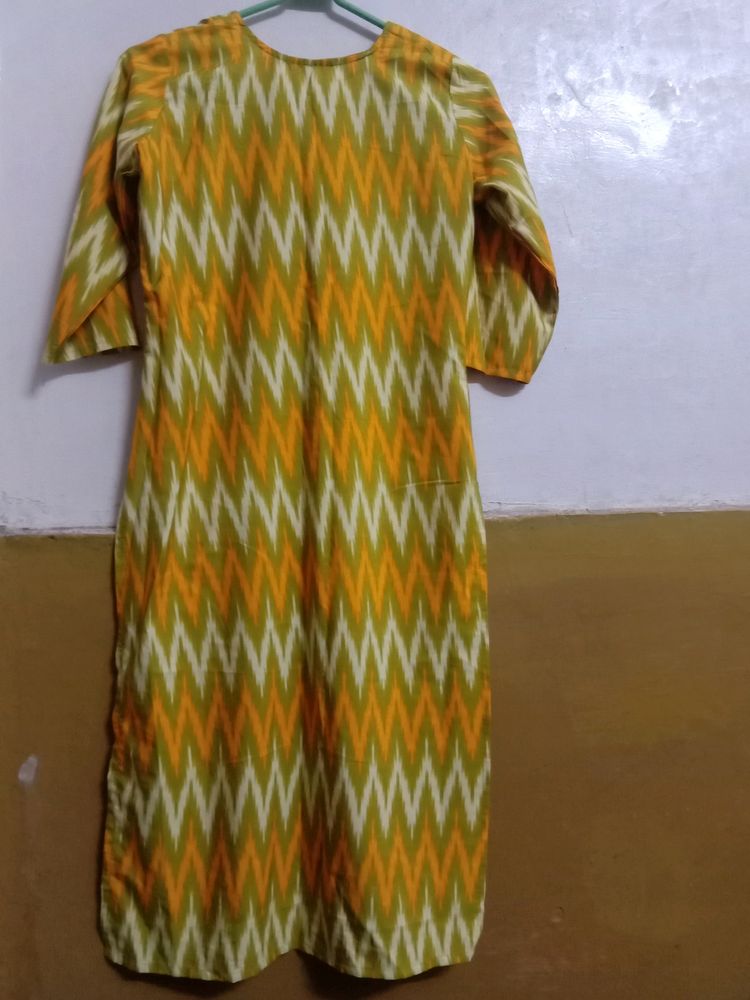 New Threads Kurti