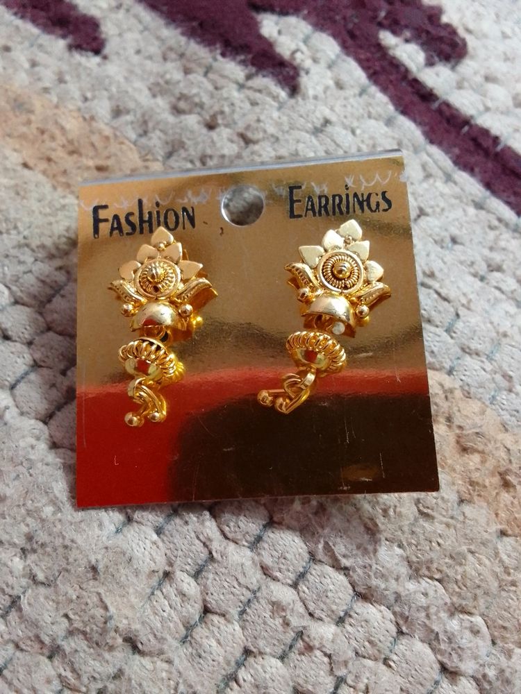 Women Earring It's Totally New