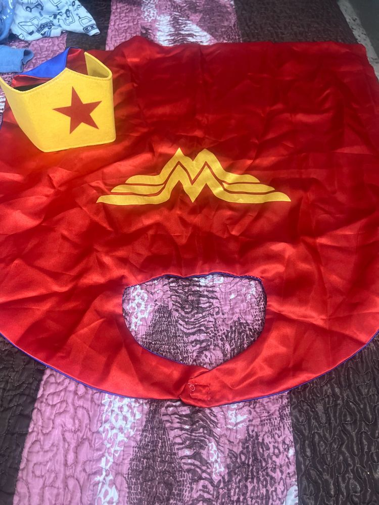 Wonder Woman Cape With Head mask