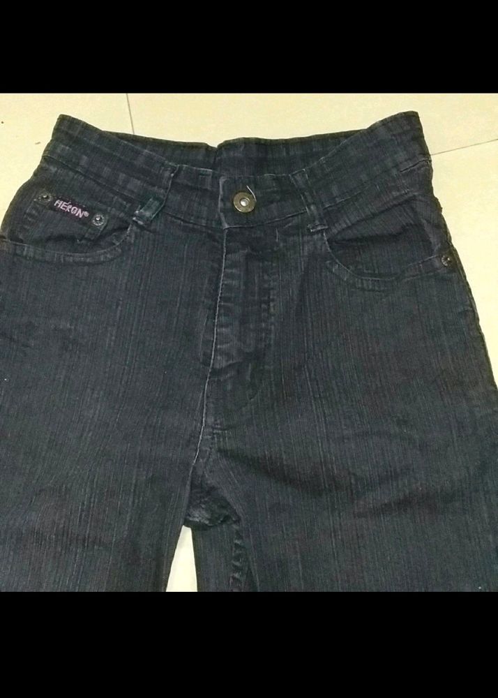 Black Charcoal 3/4 Jeans