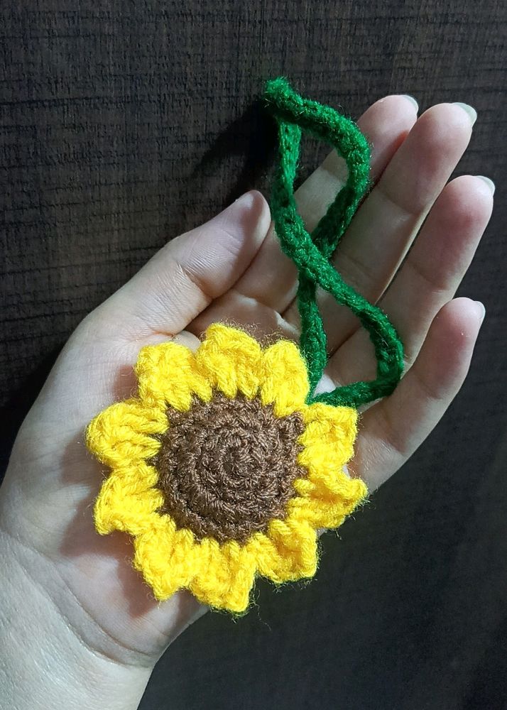 Crochet Sunflower Charm🌻