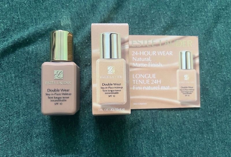 🥳SALE🥳Estee Lauder Foundation "3w1 Tawny”