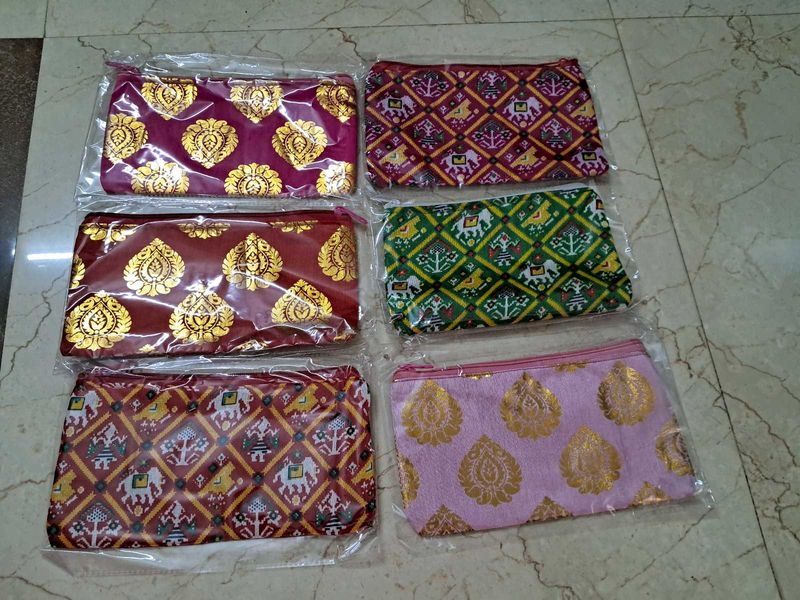 Set Of 10 Brocade Design Single Zip Purses