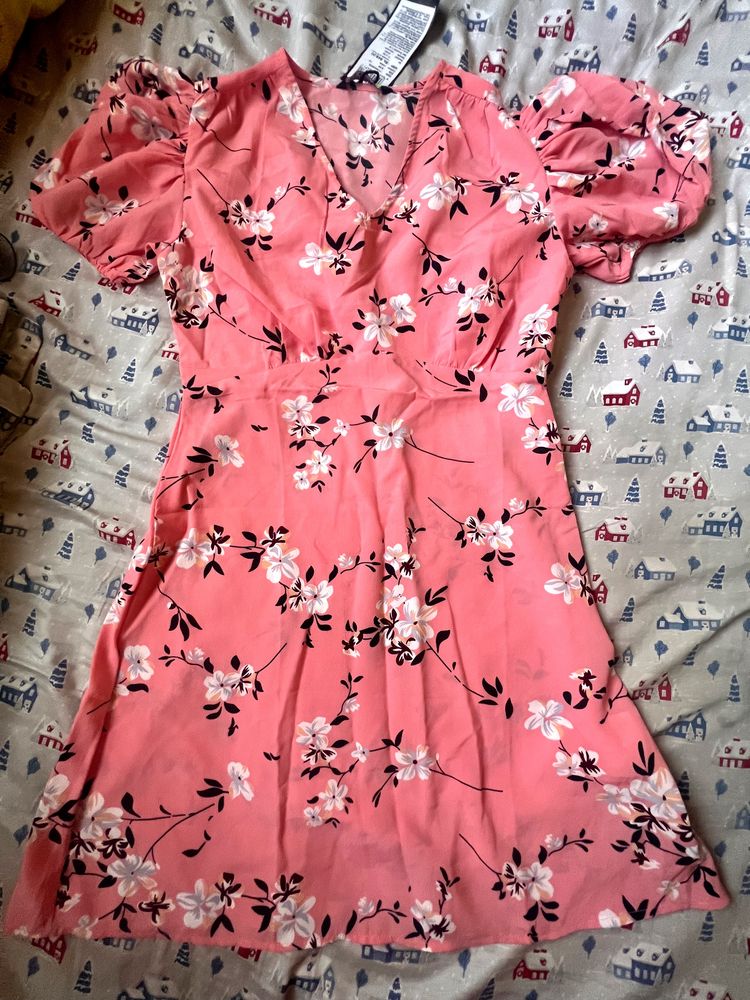 Tokyo Talkies floral skater pink dress