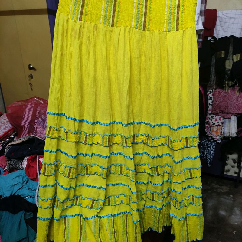 Yellow flared skirt