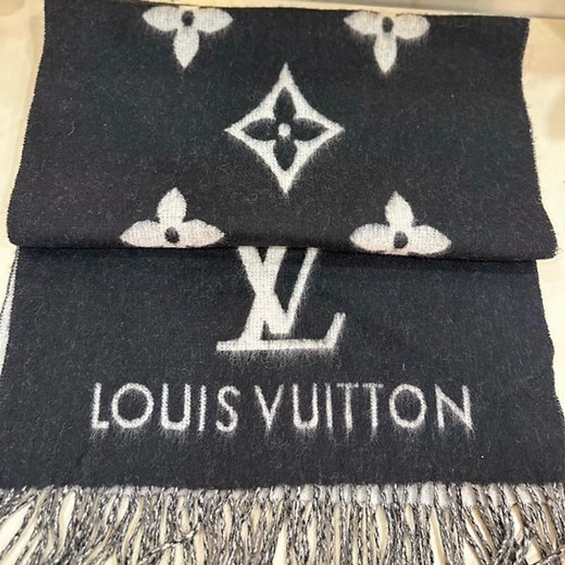 Auth LOUIS VUITTON Cashmere Monogram Reykjavik Sca