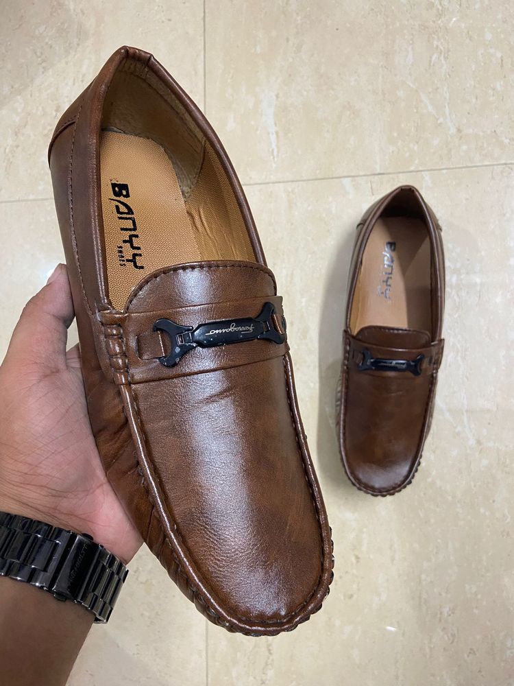 Trendy Men Formal Shoes 7, 9 Size Available