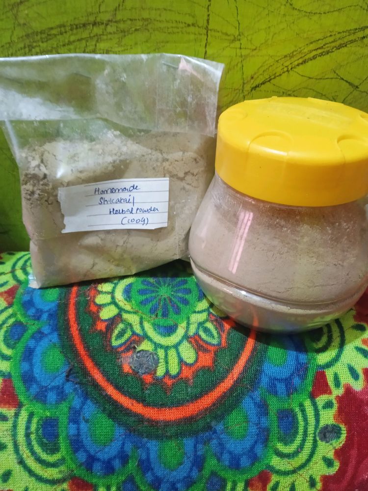 Homemade Shikakai Powder