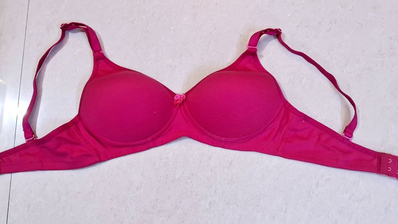 🌸Dressberry Lightly Padded Bra🌸